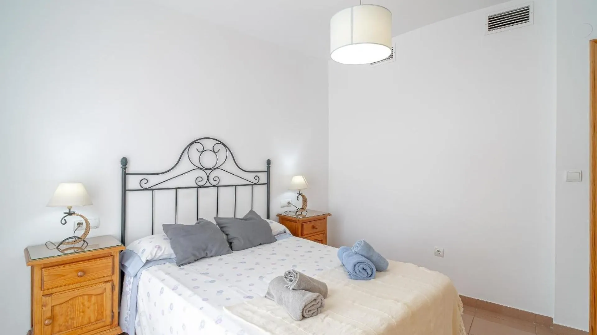 Ferienwohnung Fuer 4 Personen Ca 90 Qm In Nerja, Andalusien Costa Del Sol Apartment