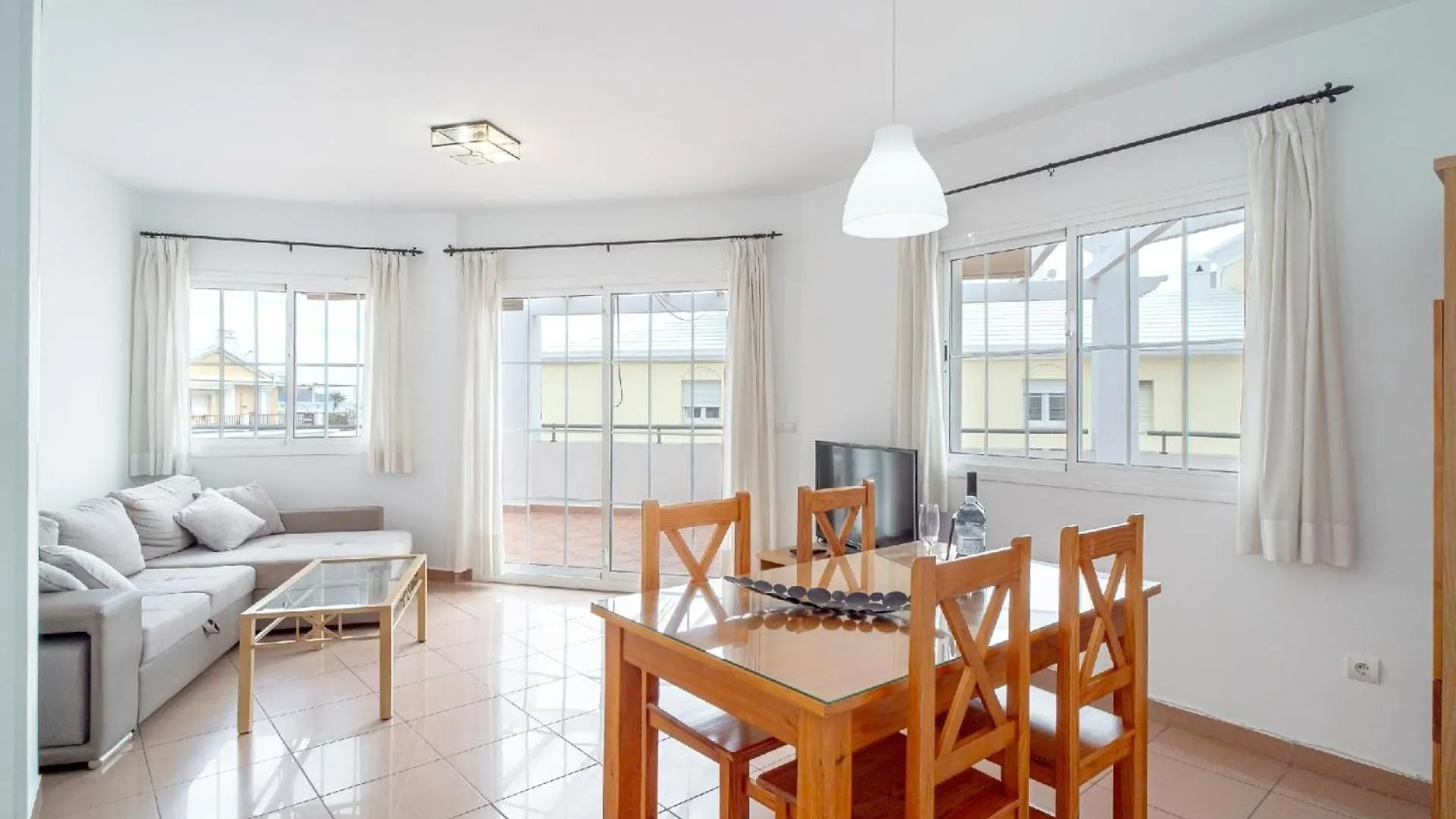 Apartment Ferienwohnung Fuer 4 Personen Ca 90 Qm In Nerja, Andalusien Costa Del Sol