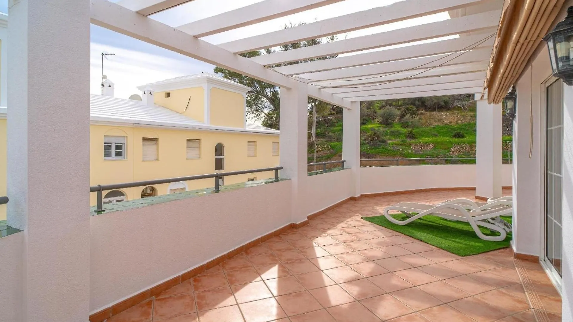 Apartment Ferienwohnung Fuer 4 Personen Ca 90 Qm In Nerja, Andalusien Costa Del Sol